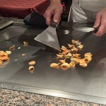 鉄板焼･焼肉 なにわ (リーガロイヤルホテル大阪) - ガーリックスライス