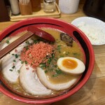 北海道名物らー麺 えびそば 一幻 八重洲地下街店 - あじわい味噌 太麺 並盛+半ライス