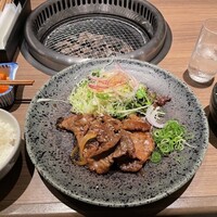 焼肉・しゃぶしゃぶ たちばな ヒルトンプラザイースト店 - 