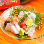 和食居酒屋虎視眈々 - お造り5点盛り