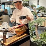 海鮮ブッフェダイニング 銀座八芳 新宿店 - 