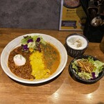 SPICY CURRY 魯珈 - 