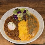 SPICY CURRY 魯珈 - 