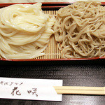 Soba Gurume Hanasaki - うどんと蕎麦の合い盛り