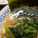 横浜豚骨醤油ラーメンYOLO - 