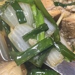 ワンパク軒 - ニラと玉葱