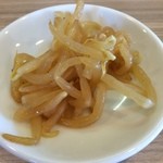 麺や しし丸。 - 毎回出てくるもやし君!!