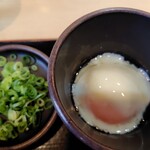 ゆで太郎 もつ次郎 - 温泉卵か生卵