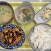 桑田食堂 - ご飯（中盛）、豚汁、納豆、トンカツ、ポテトサラダ