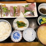 新兵衛 - 地物刺身定食