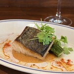 オステリア イノウエ - 鰆のソテー ガスパチョソース 