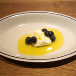 スガハラ - ブッラータチーズ + 栃木 ブルーベリー