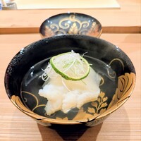 東茶屋 なかむら - おこぜと新蓮根餅冬瓜の椀