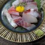 魚料理・もつ鍋  山咲き - 