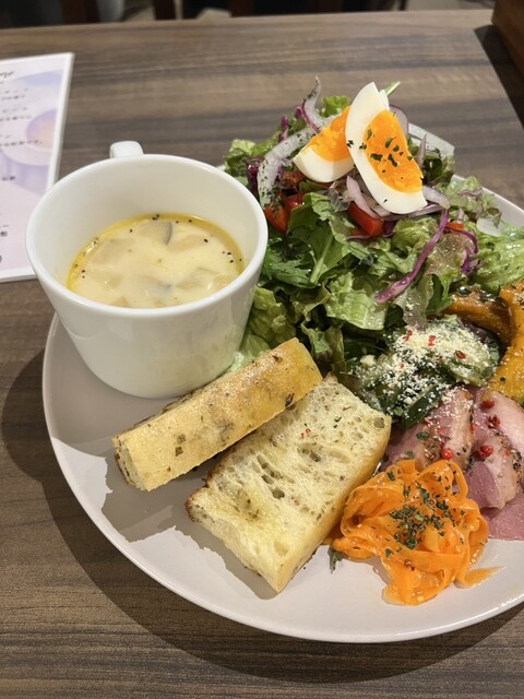 RELAX KITCHEN GURURI photo 2