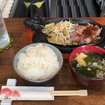 ステーキ鉄板焼四季 - 