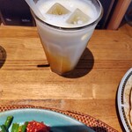 コジコジ - 2025.8マンゴーラッシー330円