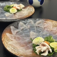泳ぎとらふぐ活蟹料理 あじ平 曽根崎 - 