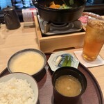 WAGYU割烹「芋洗坂の下」 - 