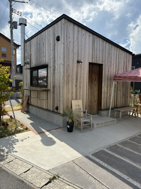 0123 COFFEE - 茂吉記念館前（コーヒースタンド）の写真