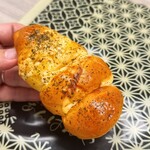 カスカード・あんぱんや - ちくわぱん　264円