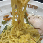 六味亭 - 玉子かけ麺で食べても美味しい