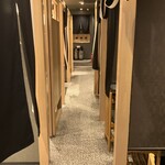 誉 - 既視感のあるw店内通路