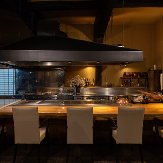 炭火焼きステーキ灰屋_1