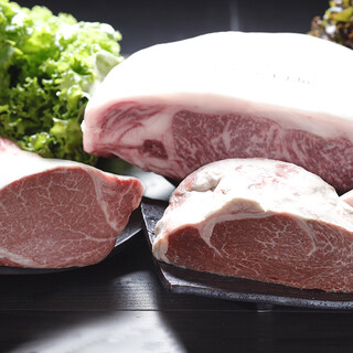 上質な肉の旨味あふれる逸品が多数◎ワインもご一緒にどうぞ