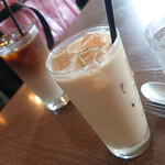 Madre ハーブとスパイス料理のワイン食堂 - 