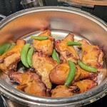 グラスコート - 骨付きもも肉のタンドリーチキン