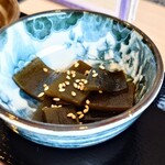 うな賀 - 昆布の佃煮。