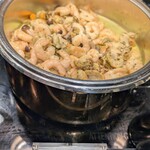 グラスコート - ホタテと海老のソテー　ブルギニョン仕立て