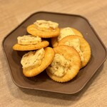 ワイン÷炭火焼き酒場cacco - いちじくバター