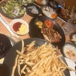 卓上レモンサワー＆ハイボール 焼鳥食べ放題 乾杯500酒場 新橋店 - 