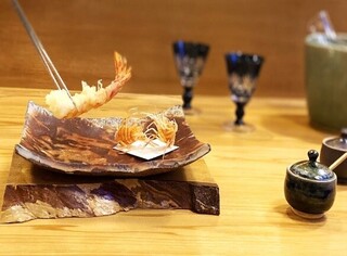 Tempura Fukunishi Zen to Takumi restaurant in Yokohama, Japan