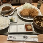 米とひなた - ロースカツ(120g)と豚メンチカツ定食並¥1790とちょい足しカレー¥330=¥2120