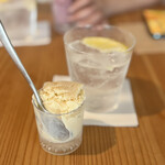 自在堂 薪火イタリア料理 - コースの最後にジェラート、肉の後にお口もさっぱり