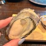 生牡蠣研究所 - 