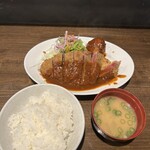洋食の朝日 - 