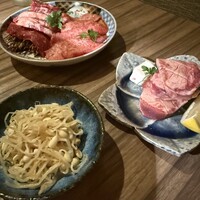 炭火焼肉寅二郎 - 