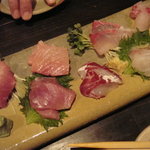 新川にしや - お造り盛り（トロ、グレ、スズキ、チヌ、カンパチなど）