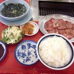 焼肉レストランヒカリ - 今日は、タン定食（６５０円）を、お願いしました