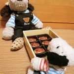 楽市楽座 - つぬっこ「越後屋よぉ、おぬしも悪よのう」

ちびつぬ「いえいえ、お代官様ほどでは・・・」

つぬっこ＆ちびつぬ「フェッ、フェッ、フェッ、フェッ・・・」