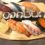 田舎鮨本陣 - 並寿司