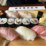 田舎鮨本陣 - 特上寿司