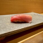 青山鮨孝 - 中トロ