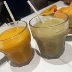 スイーツパラダイス - シャインマスカットとフルパラスムージー
