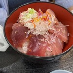 みなと市場 小松鮪専門店 - 