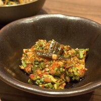 焼肉うしごろ 新宿三丁目店 - なすキムチすっごい好き。お代わりしたい。味付け最強。